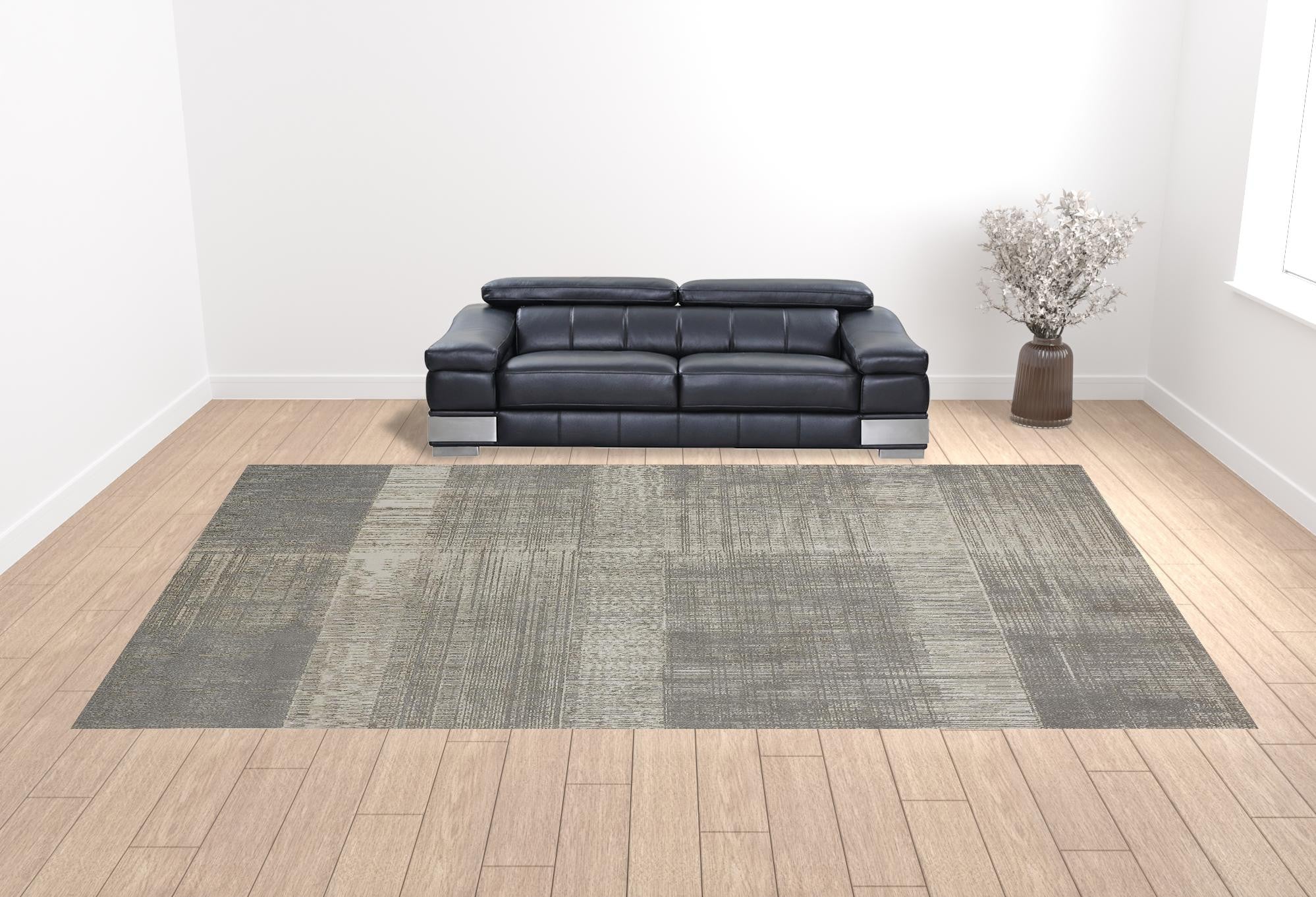 4' X 6' Gray And Ivory Abstract Area Rug