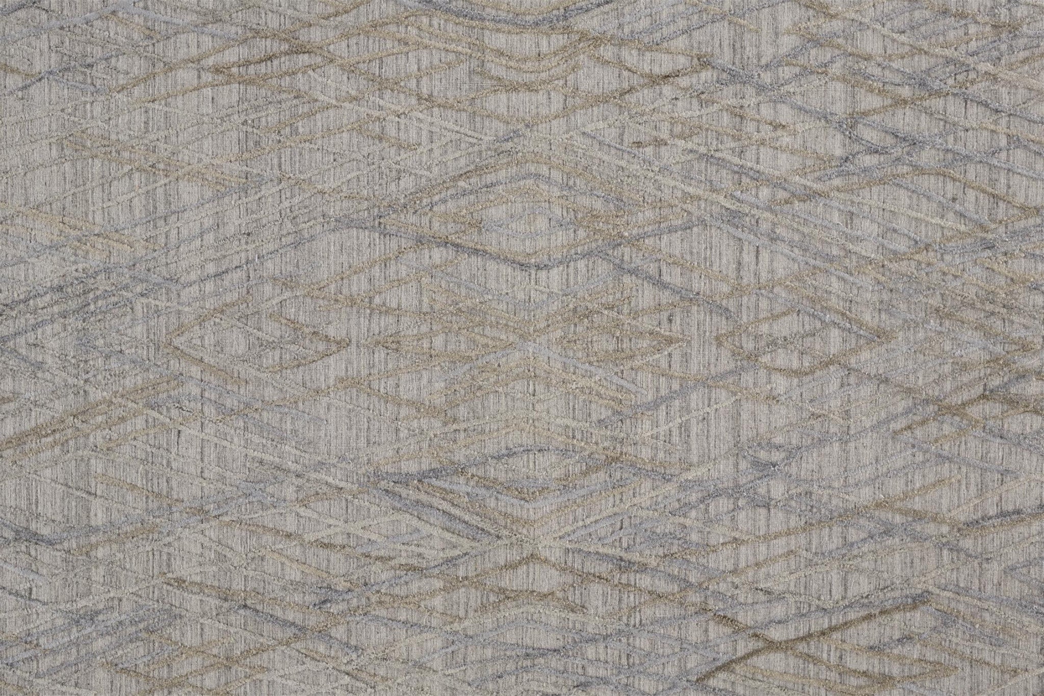 5' X 8' Gray And Ivory Abstract Hand Woven Area Rug