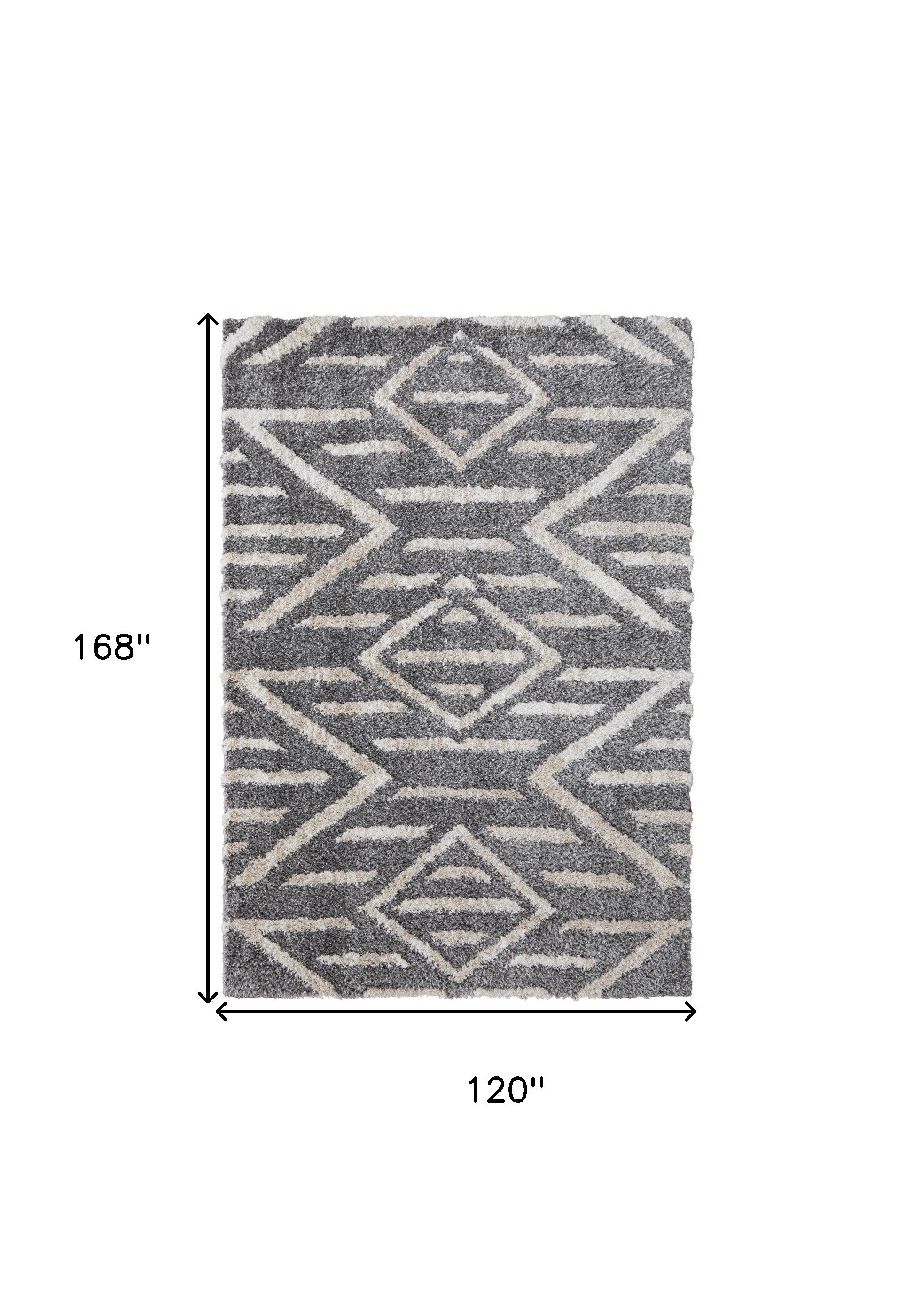 4' X 6' Gray And Ivory Geometric Power Loom Stain Resistant Area Rug