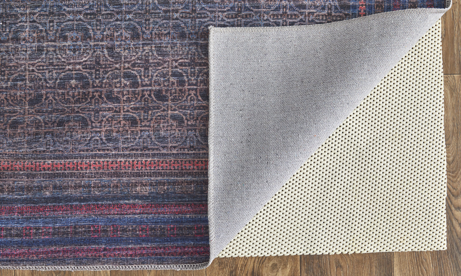 4' X 6' Blue Pink And Purple Floral Power Loom Area Rug