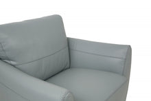 33 英寸水色真皮黑色扶手椅