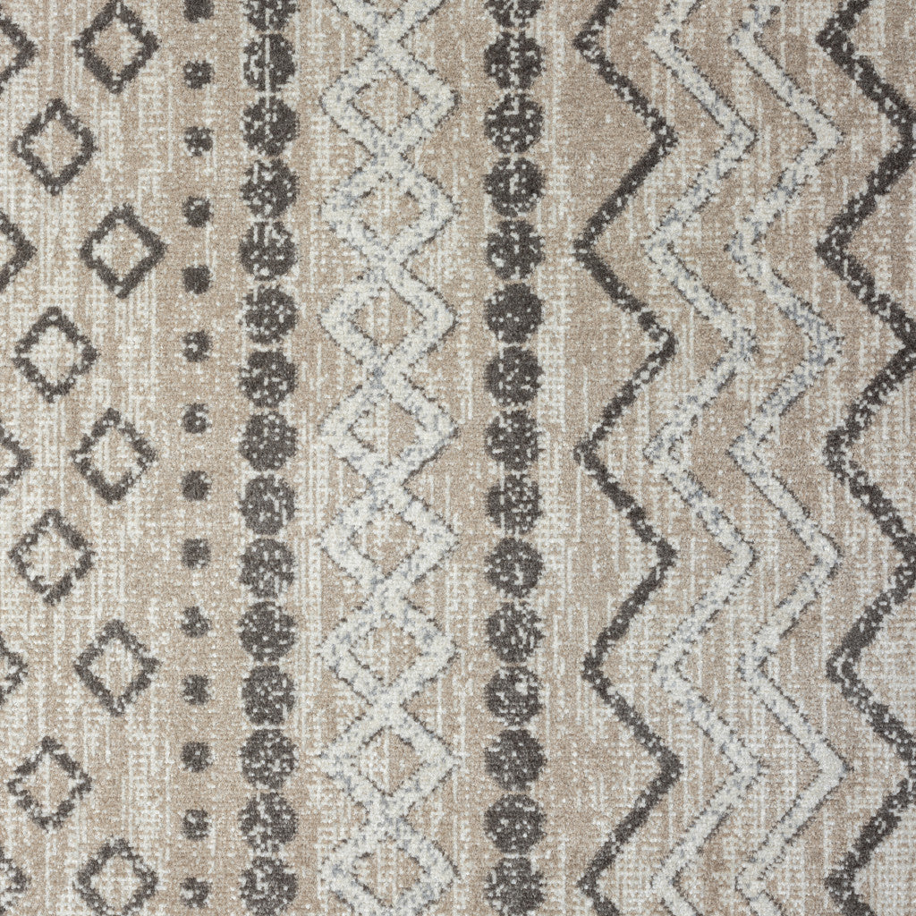 5' X 7' Beige Geometric Washable Area Rug