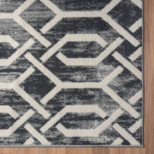 5' X 7' Gray Geometric Area Rug