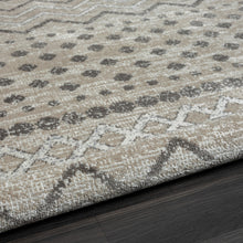 5' X 7' Beige Geometric Washable Area Rug