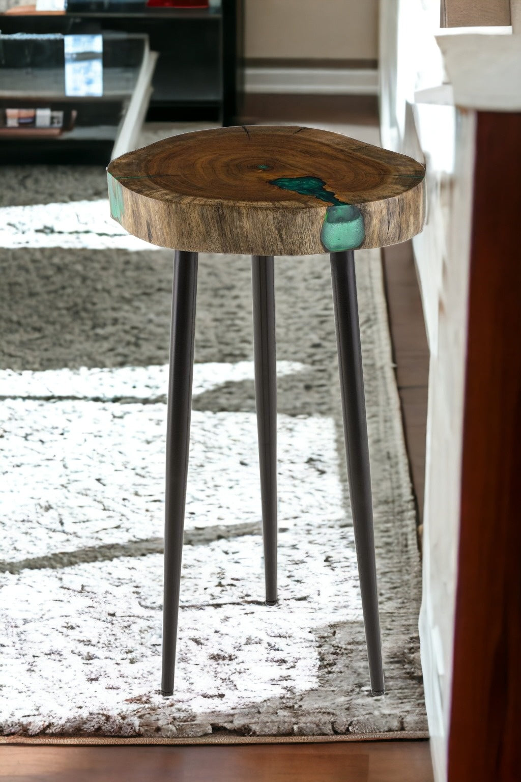 Black And Brown Solid Wood Round End Table 23"