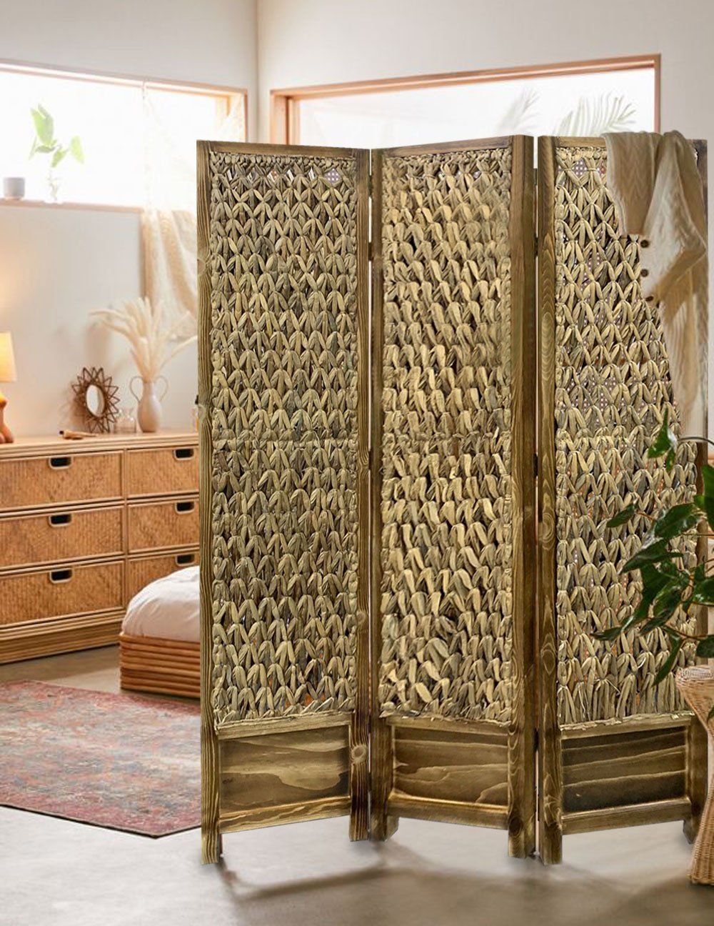 Casual Wood & Seagrass 3 Panel Privacy Screen Room Divider
