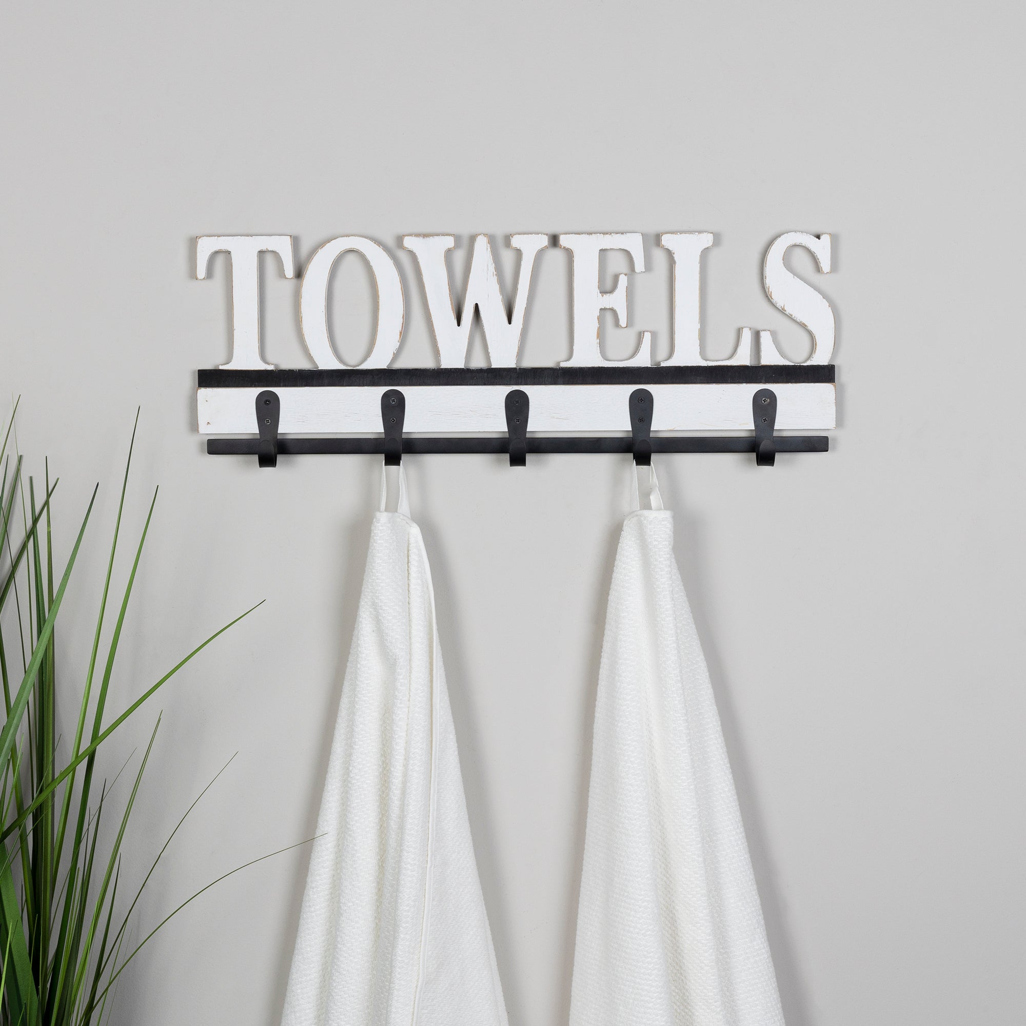 Distressed White Towels Wall Hooks